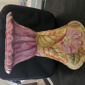 VINTAGE HAND PAINTED DECORATIVE TRACY PORTER VASE PIROUETTE.